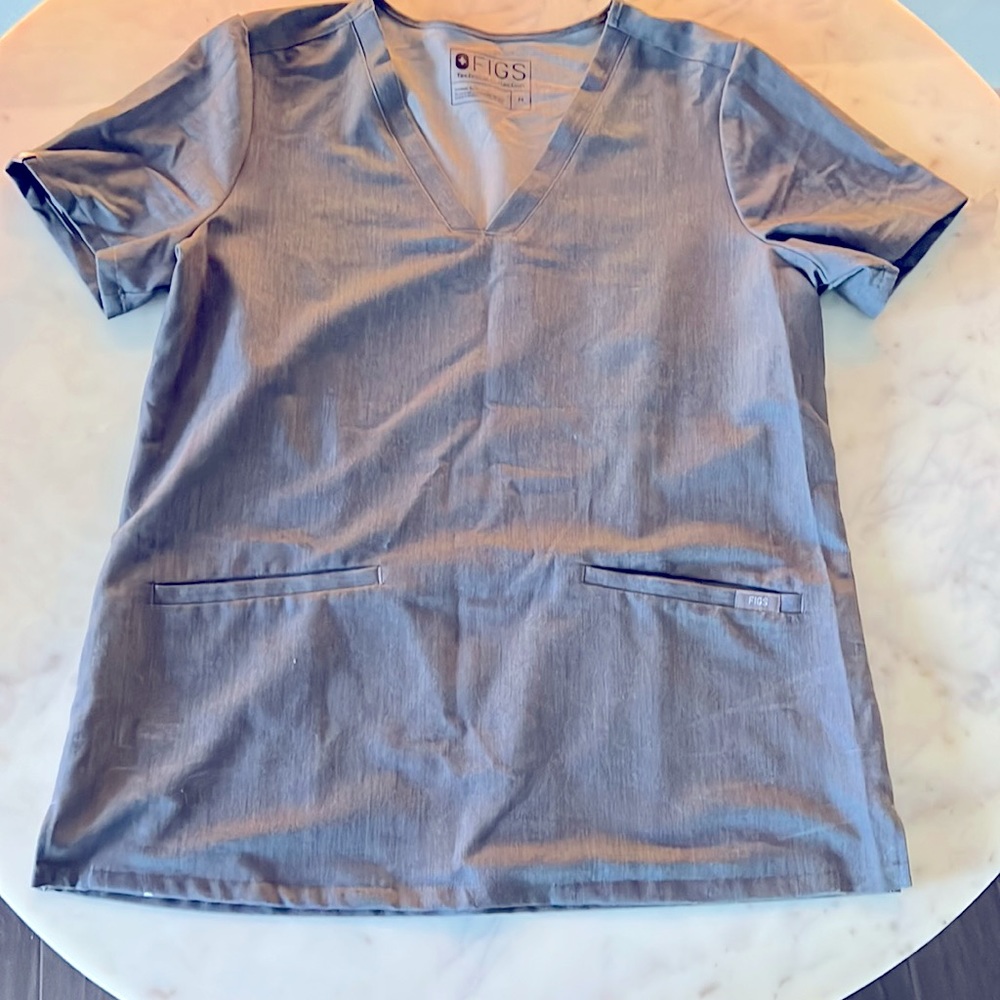 Figs Scrub Top